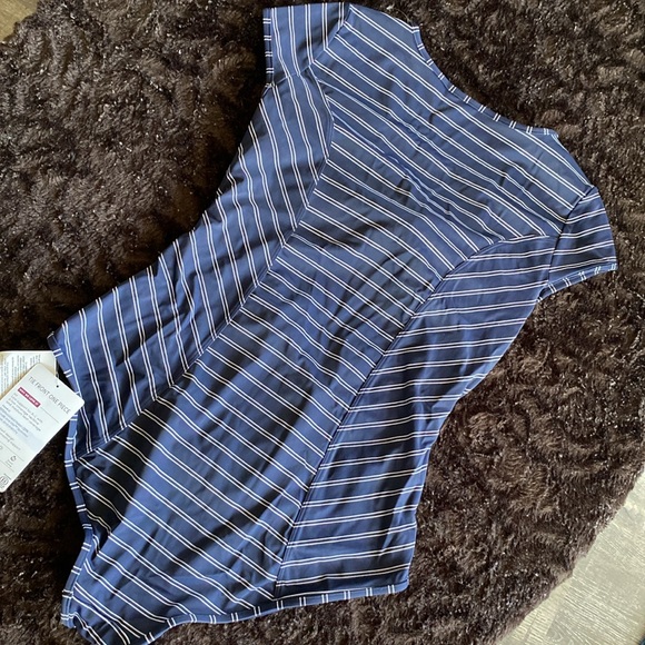 NWT Athleta One Piece Swimsuit Large - Picture 7 of 7